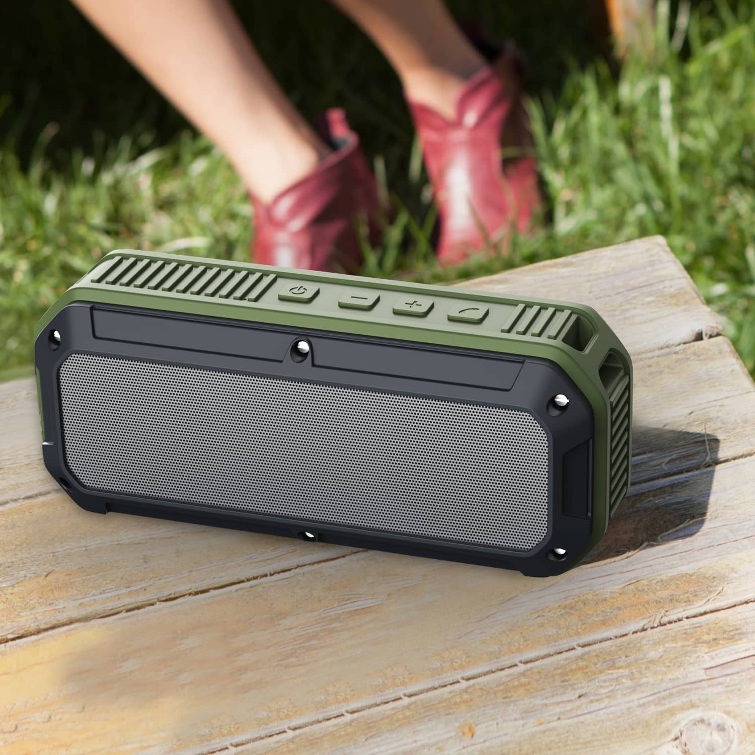 AUKEY SK-M8 IP64 Outdoor Waterproof Wireless bluetooth speaker - Aukey Malaysia Official Store