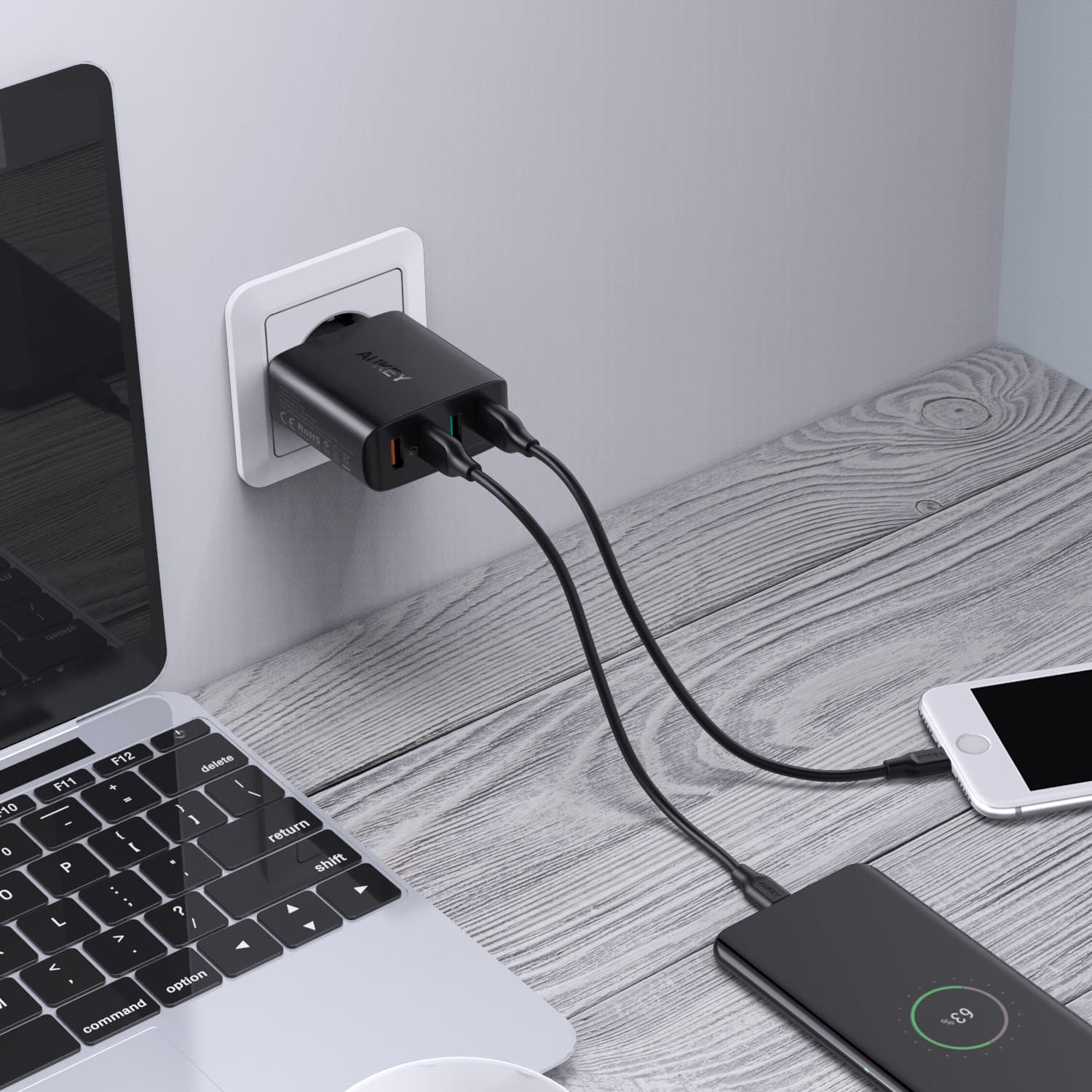 AUKEY PA-T18 4 Port USB Qualcomm Quick Charge 3.0 Travel Charger - Aukey Malaysia Official Store